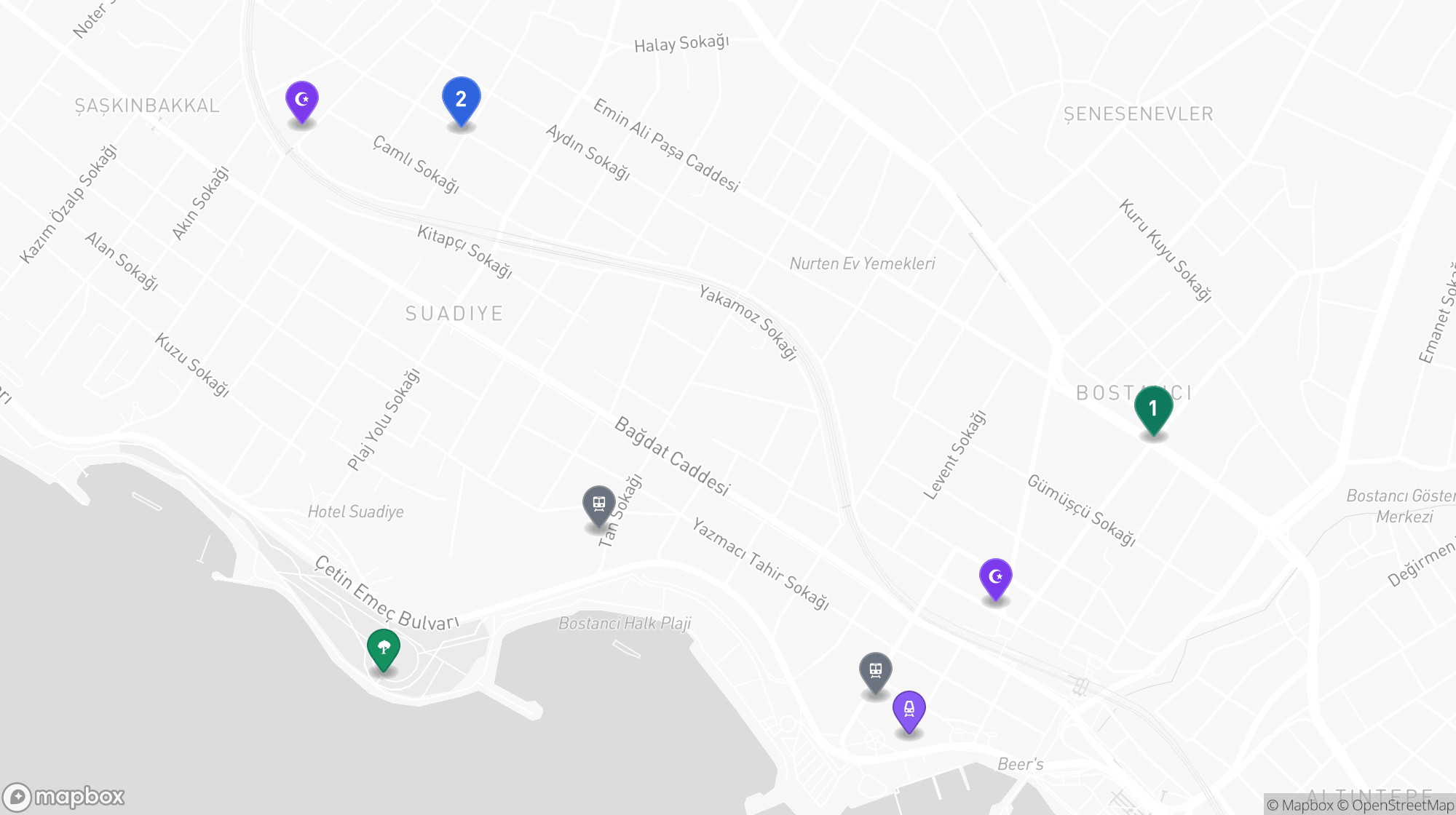 İki ilan + Marmaray, M4 metro, park ve cami marker'larıyla Kadıköy haritası